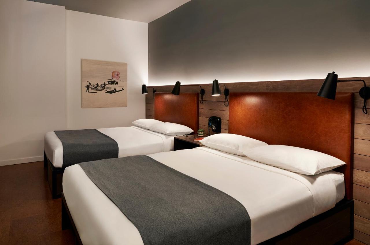 Hotel Moxy Nyc Downtown New York Esterno foto