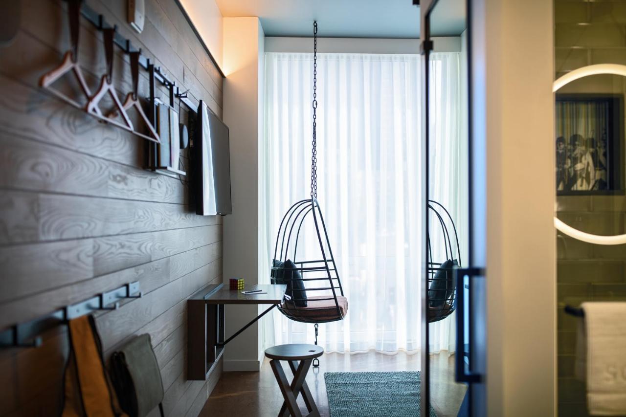 Hotel Moxy Nyc Downtown New York Esterno foto